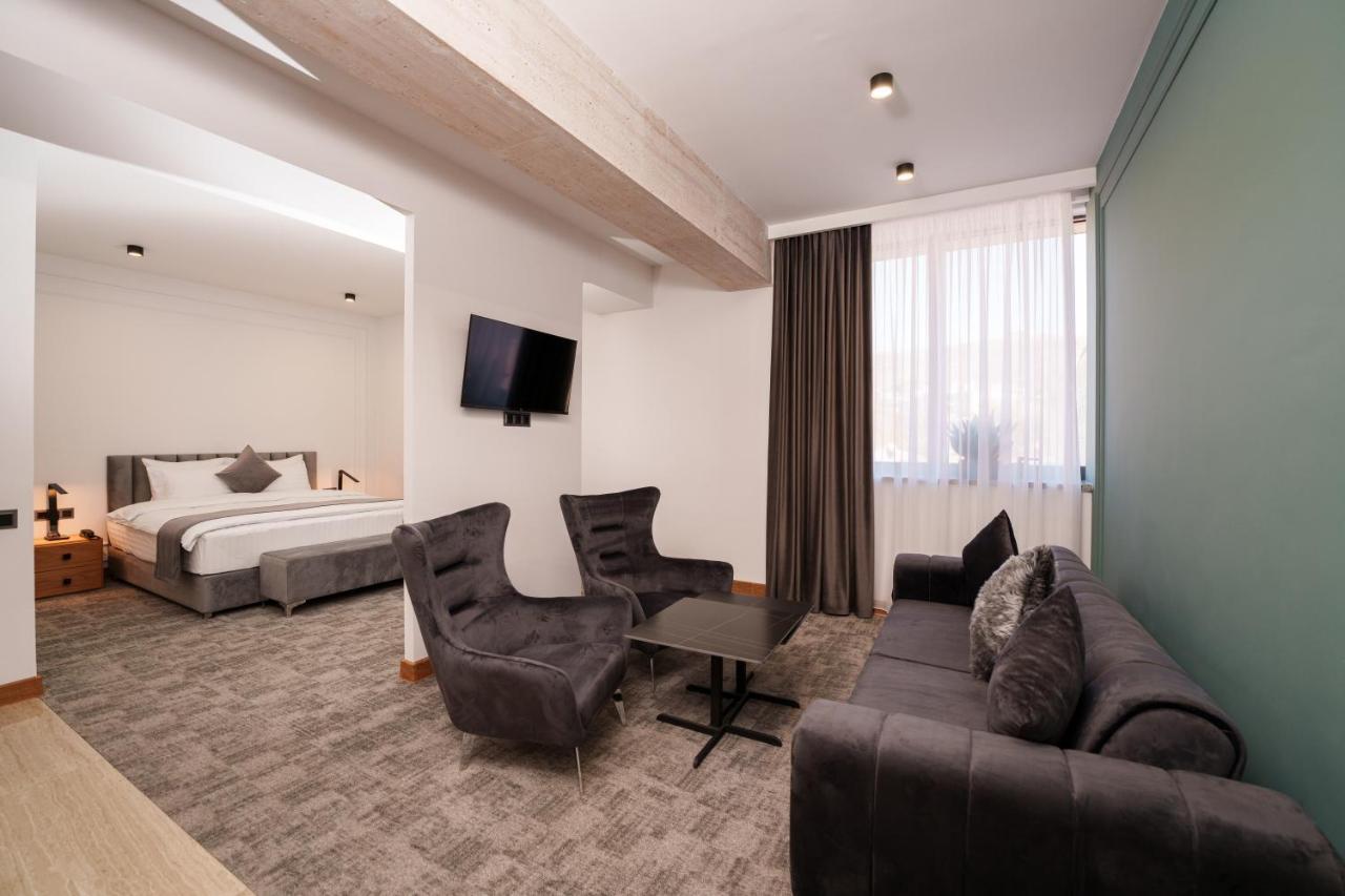 Revive Boutique Hotel Yerevan Luaran gambar