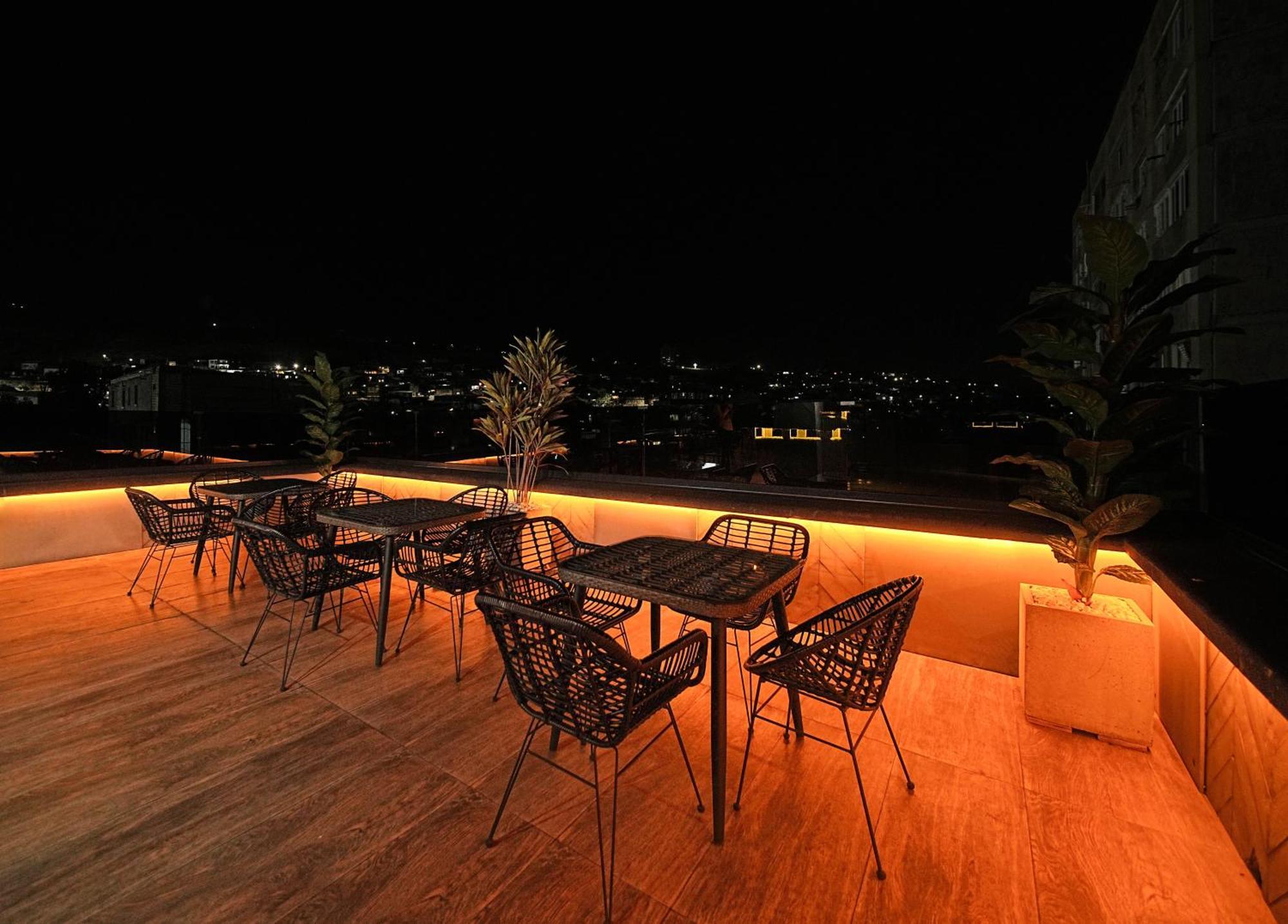 Revive Boutique Hotel Yerevan Luaran gambar
